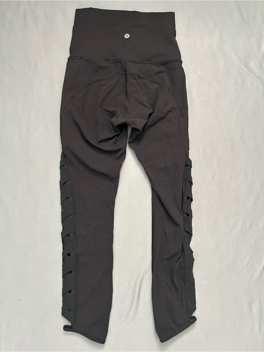 Lululemon HR Legging Size 4 Black Braid Side Mesh Lasercut Athletic 25'' inseam